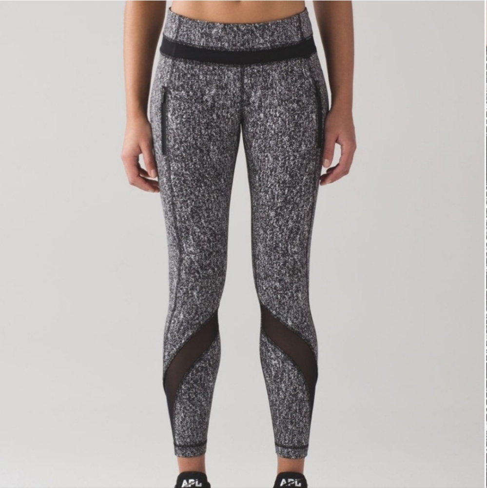 Lululemon Inspire Tight II 7/8 legging